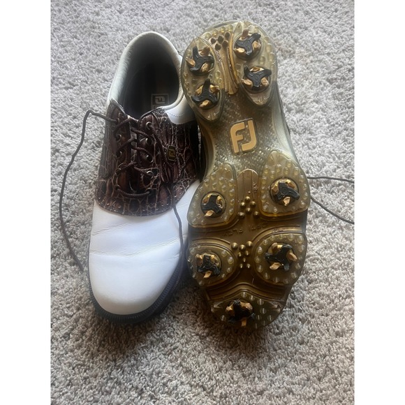 FootJoy DryJoys Mens Golf Shoes White Croc Embossed Leather Spikes Size 7.5 W‎ - Picture 3 of 5